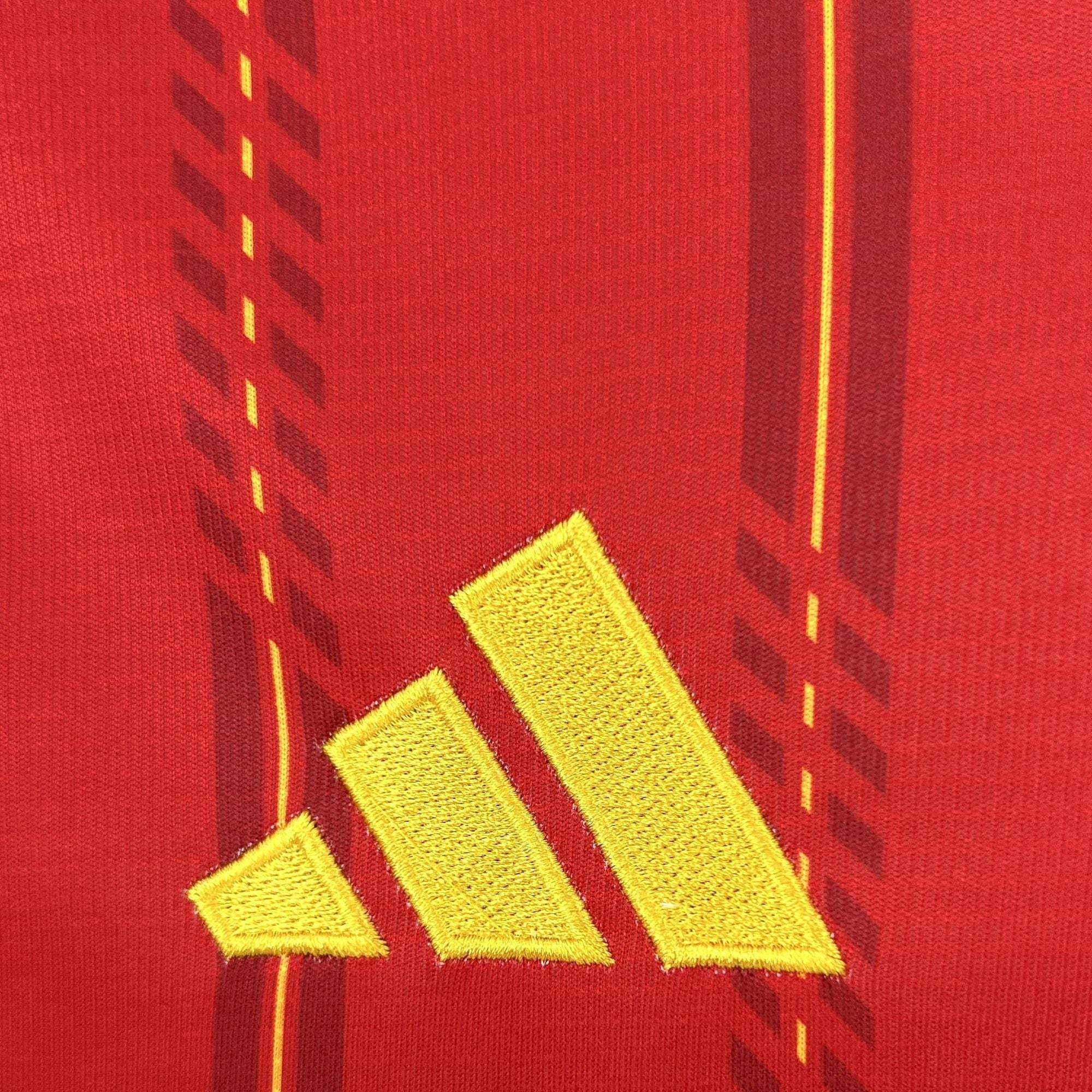CAMISETA ESPAÑA LOCAL MUNDIAL 2026 MANGA LARGA